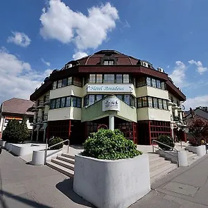 Otel Amadeus