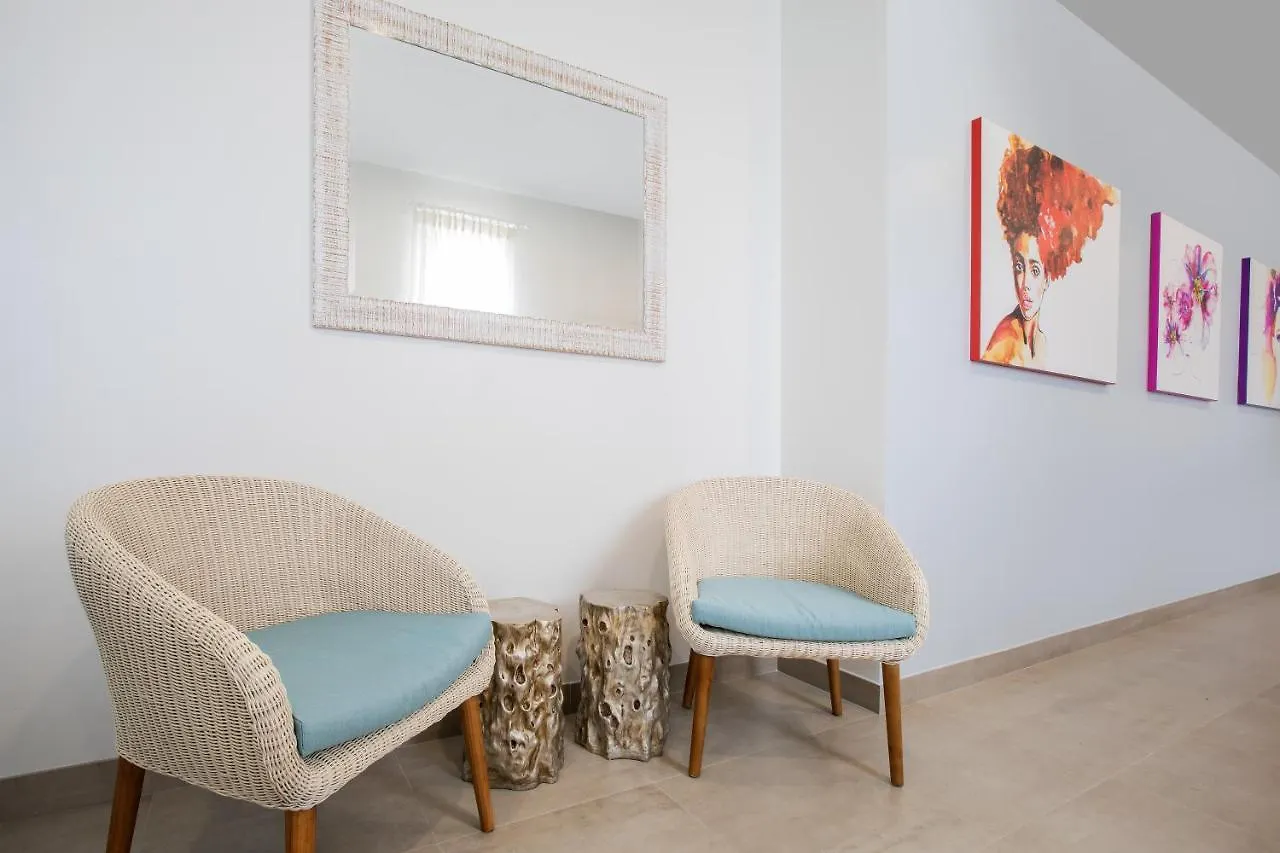 ****  Beach View Hotel Saint James Barbados